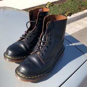 Doc Martens Black Boots UK 6 US Women's 8/8.5